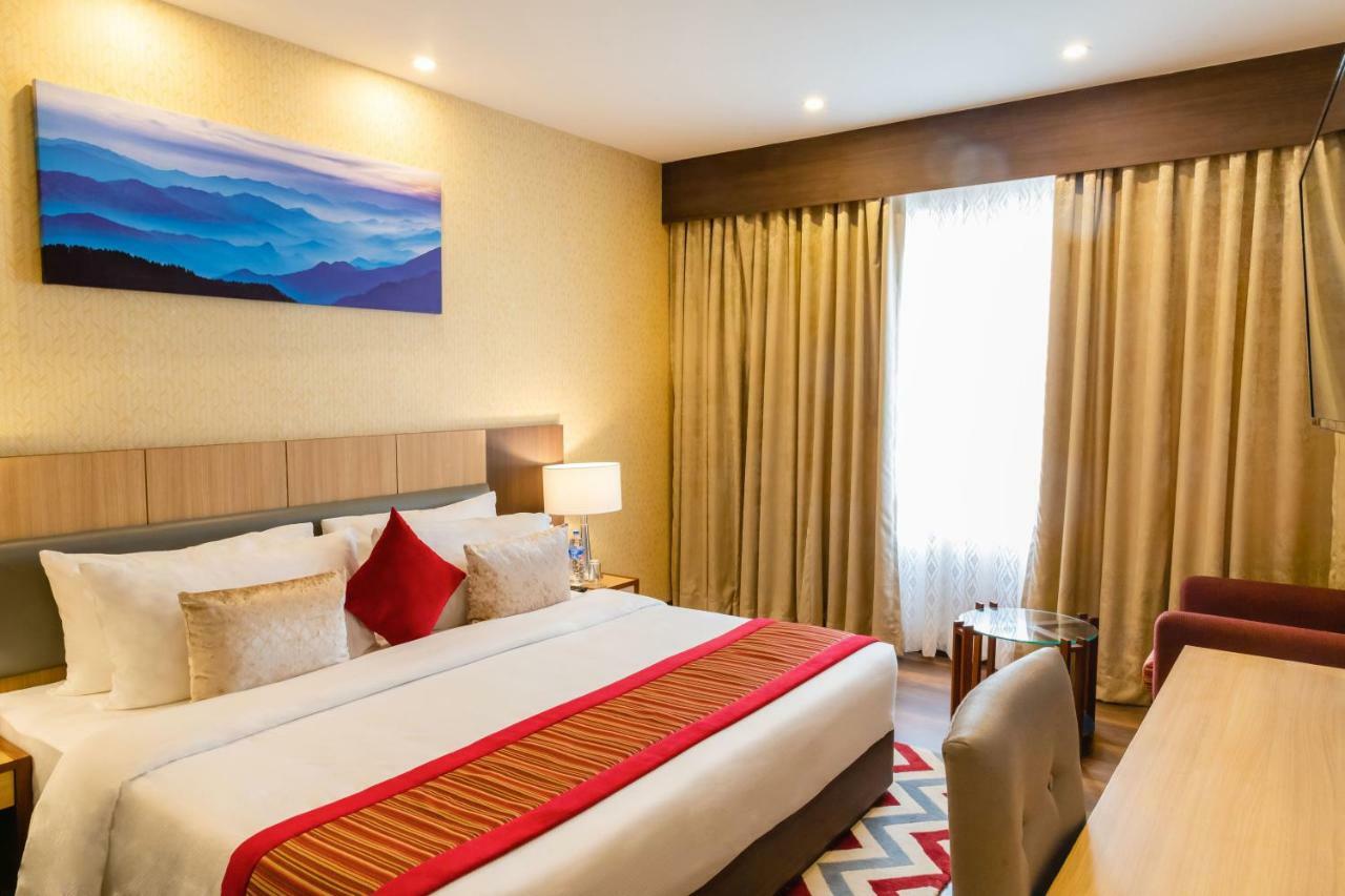 Vivanta Chitwan Bharatpur Bharatpur  Esterno foto