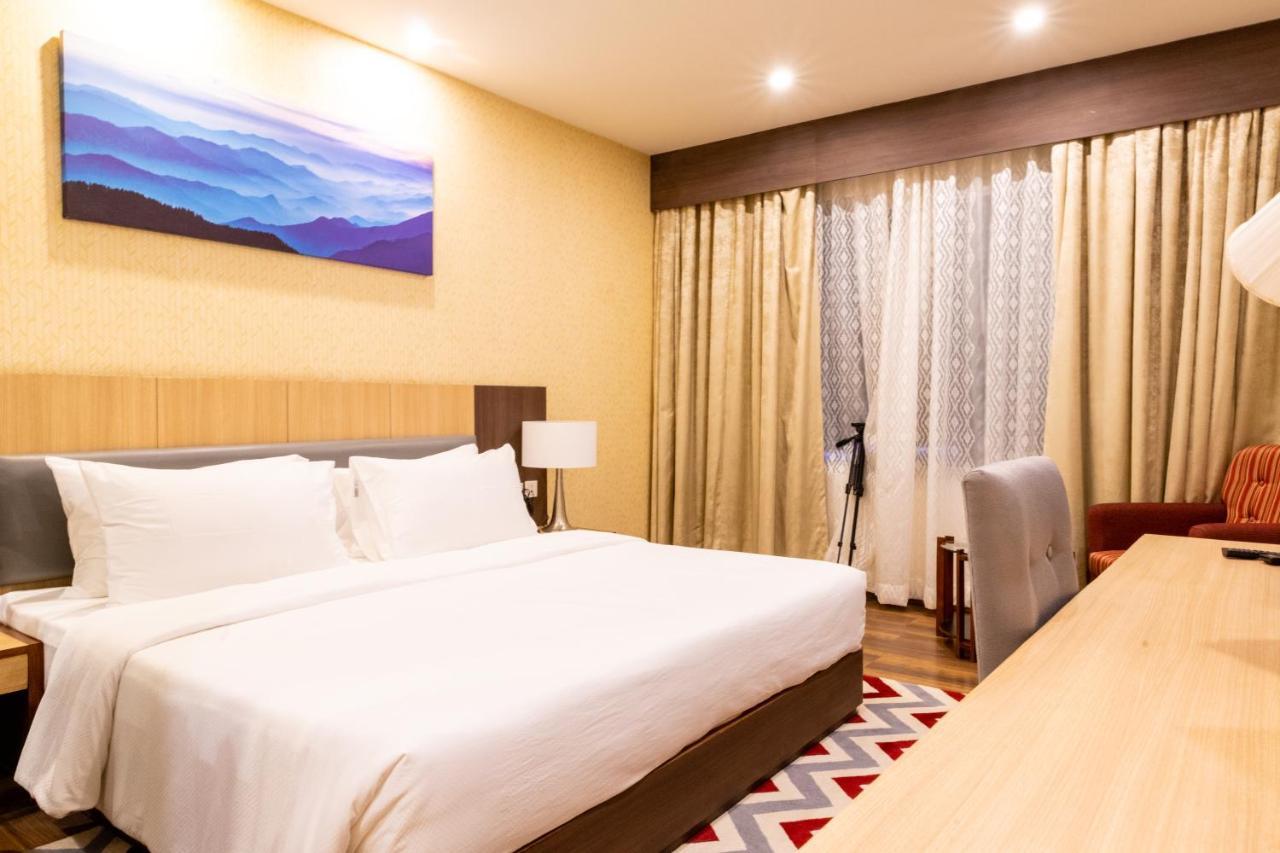 Vivanta Chitwan Bharatpur Bharatpur  Esterno foto